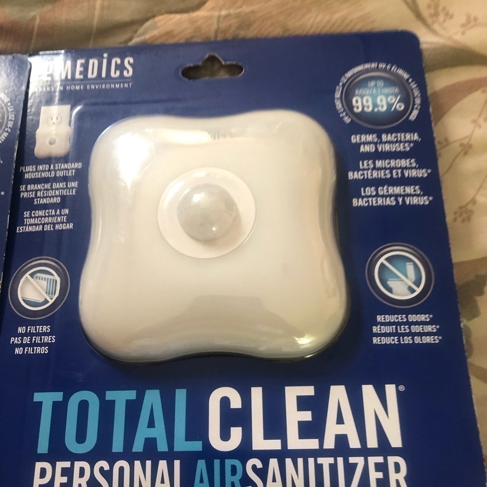 - 2 New With Box Home medicsTotal Clean PersonalSir Saniti